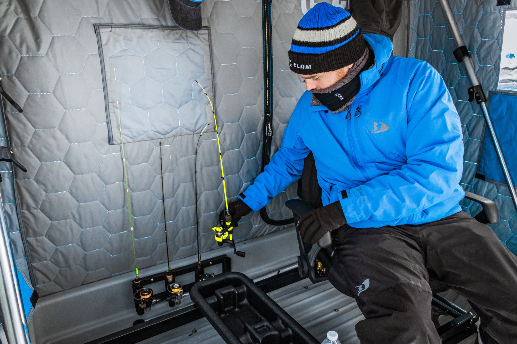 FishTrap Console with Leg