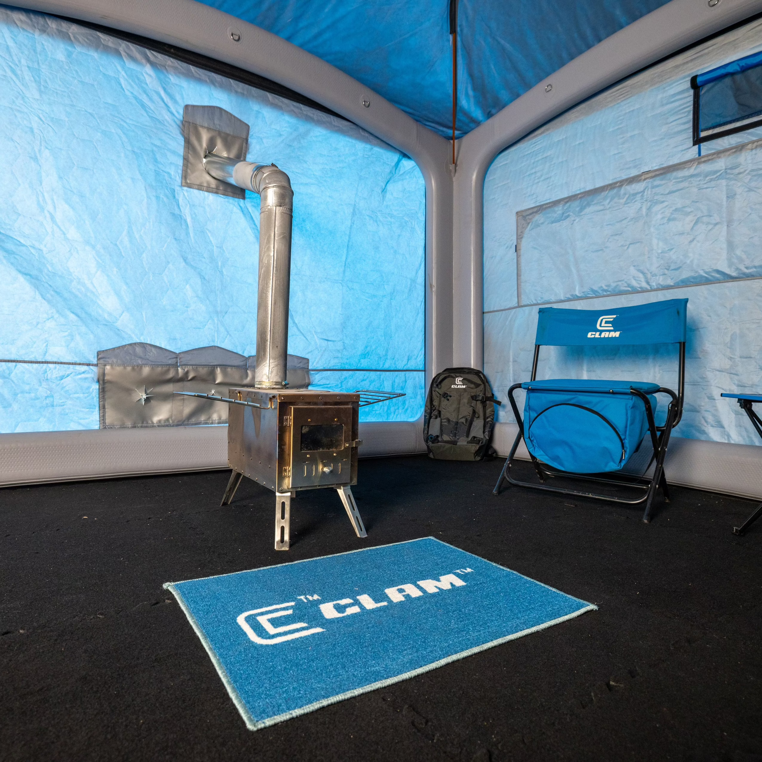 ClamAYR Boondocker Climate Port Panel