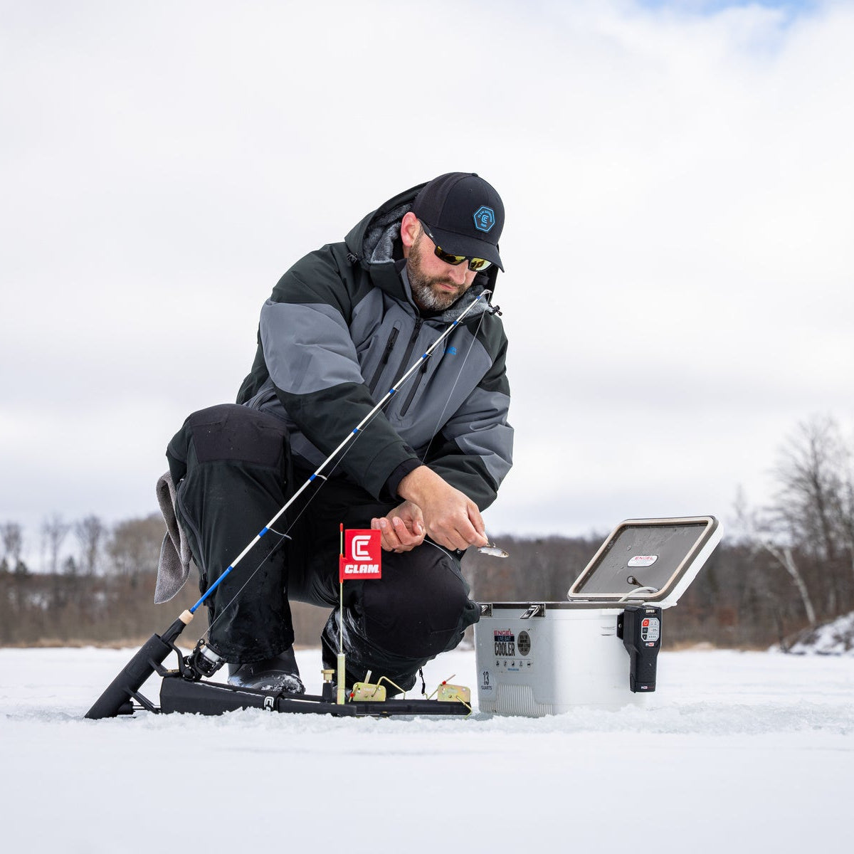 Clam TS Predator Ice Rod | 42 in. TS Predator Medium Heavy