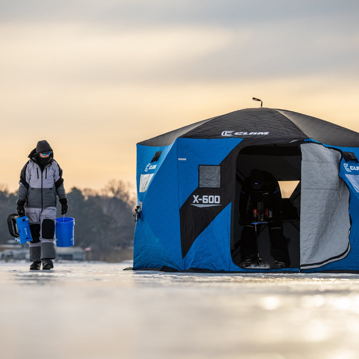 Clam Outdoors X-600 Thermal Hub