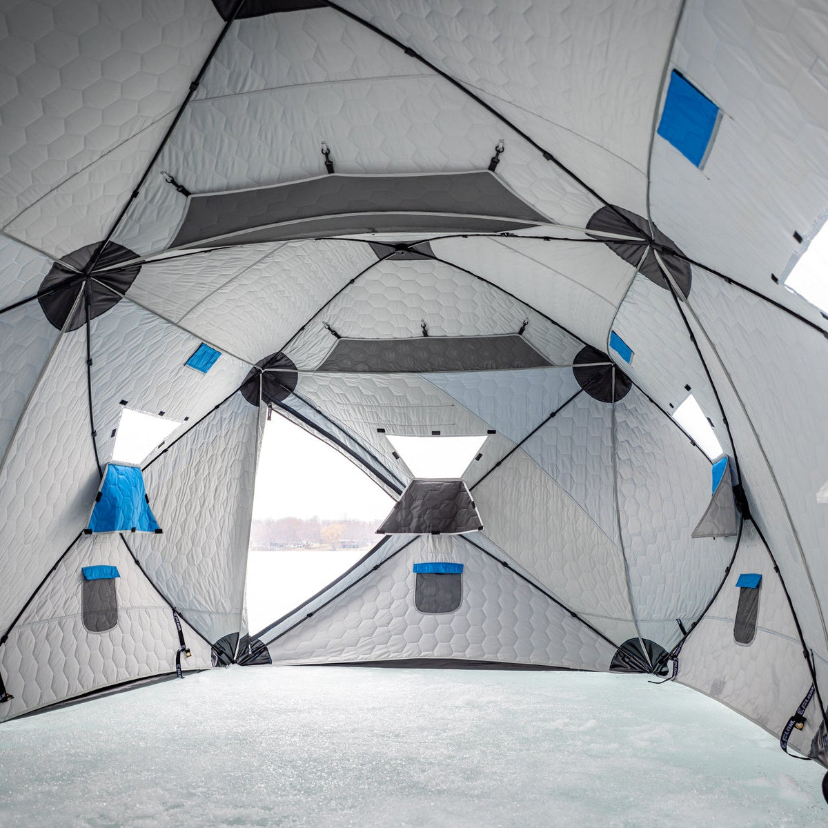 X-800 Hub Shelter