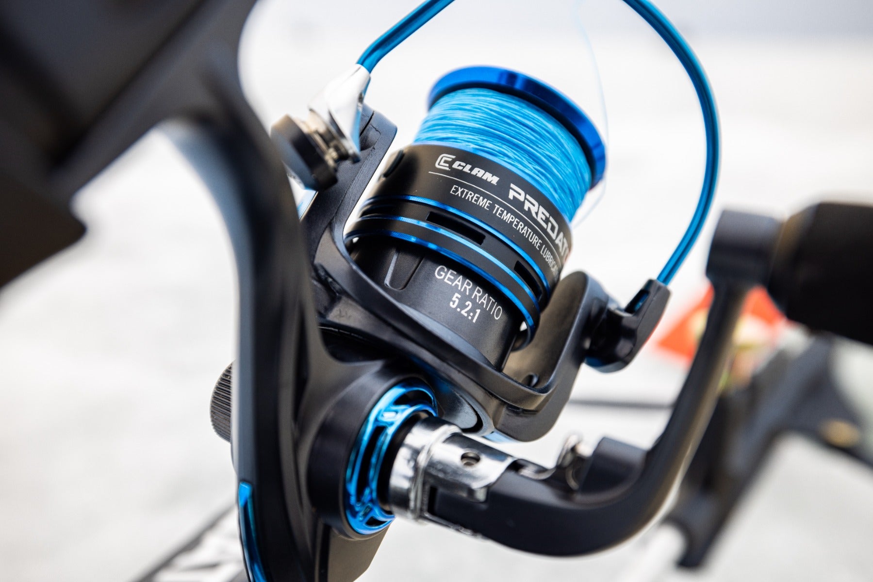 extreme fishing reels Clam 17698 Predator Reel